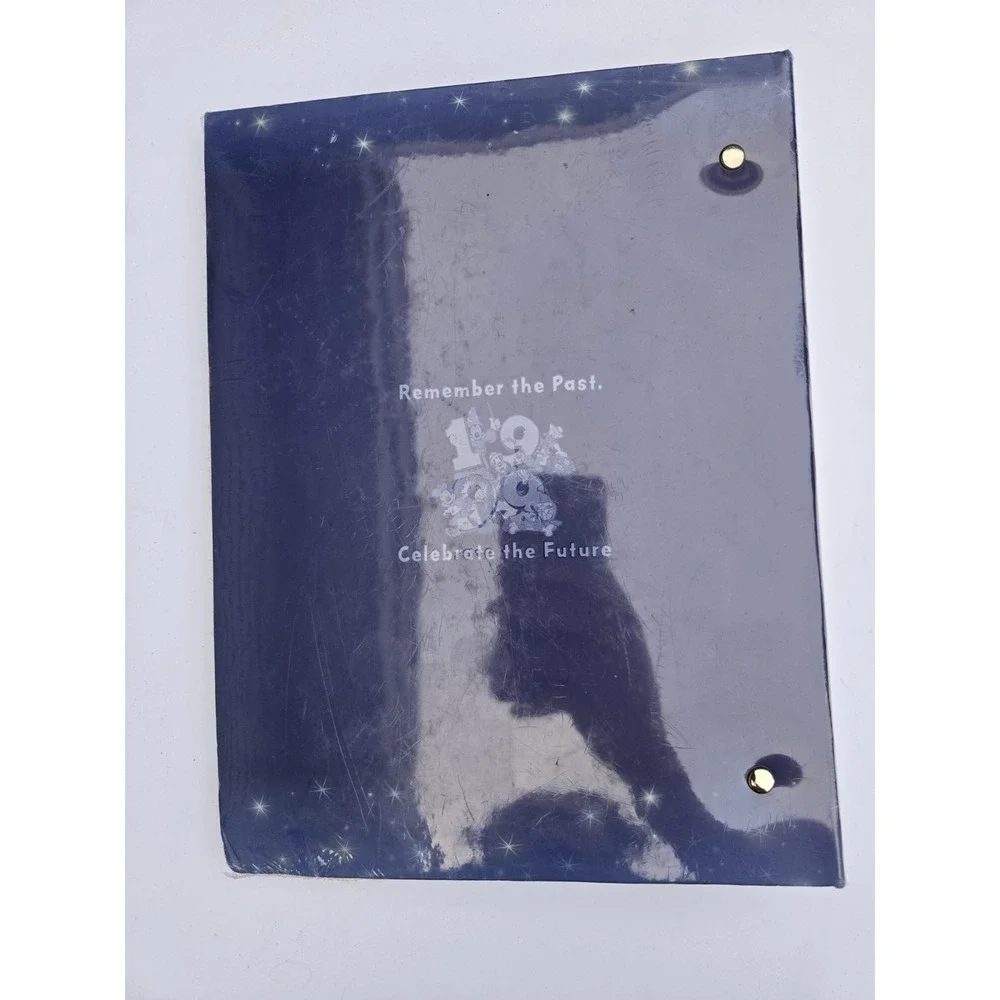 Walt Disney‎ World 1999 Millennium 3-Ring Binder Mickey Mouse Vintage Park...
